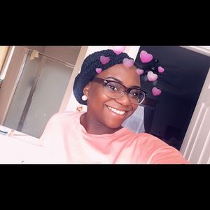 Meet your Posher, Shannon